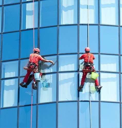 Мытье фасадов промальпинистами в Донецке